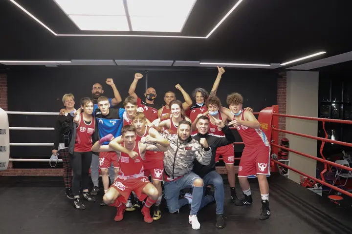 In Legatum Sport Club — boxeo-studio en Bouzas, Vigo — 2