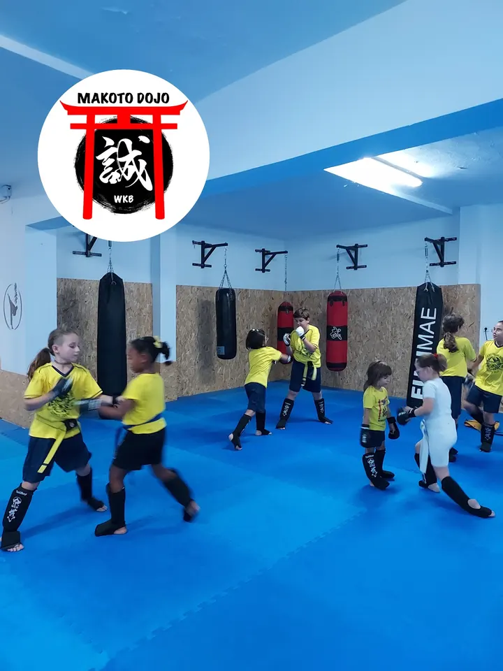 Associació esportiva Makoto Sabadell. Makoto Dojo Escola de Karate Kyokushin — artes marciales-studio en Can Rull, Sabadell — 2