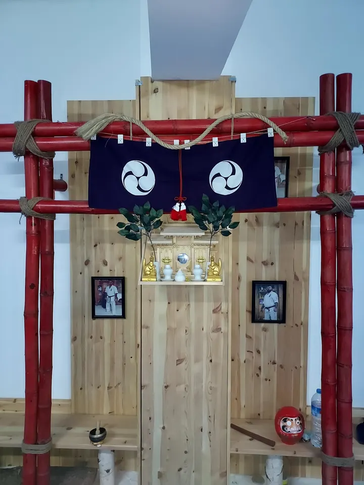 Associació esportiva Makoto Sabadell. Makoto Dojo Escola de Karate Kyokushin — artes marciales-studio en Can Rull, Sabadell — 3