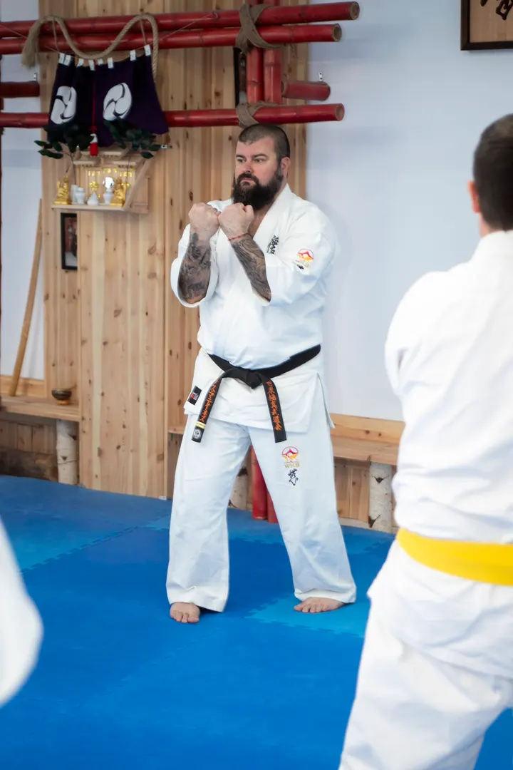 Associació esportiva Makoto Sabadell. Makoto Dojo Escola de Karate Kyokushin — artes marciales-studio en Sabadell — 3