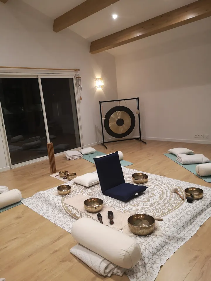 Florine Profili All. du Joli Bois — yoga-studio à Saint-Jean-d'Illac, Bordeaux — 2