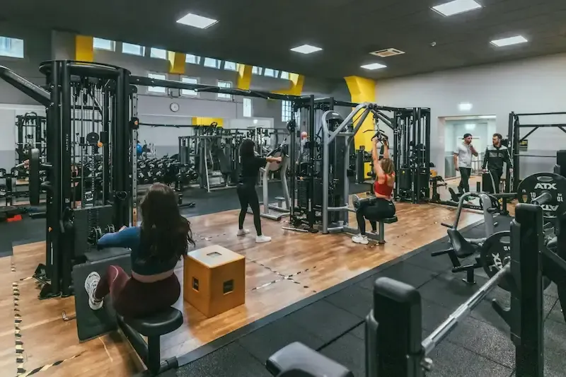 Sport- und Gesundheitscenter Bonn — träningsstudio i Bonn — 3