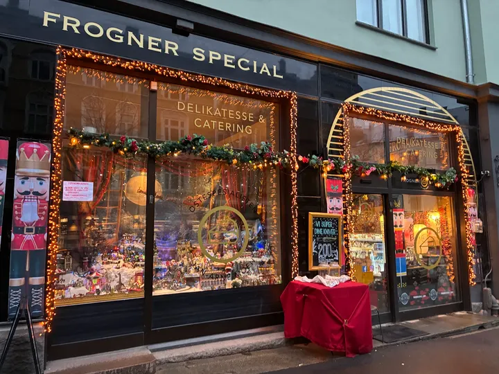 Silje Bjørnholt Yogainstruktør — Yoga i St. Hanshaugen, Oslo