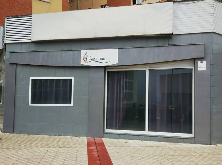 Centro Laskurain Pamplona — entrenamiento personal-studio en Pamplona — 3