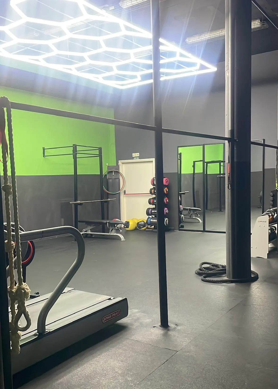 Fit Nàutic - Privé Lounge Pool — estudio de fitness-studio en Empuriabrava — 3