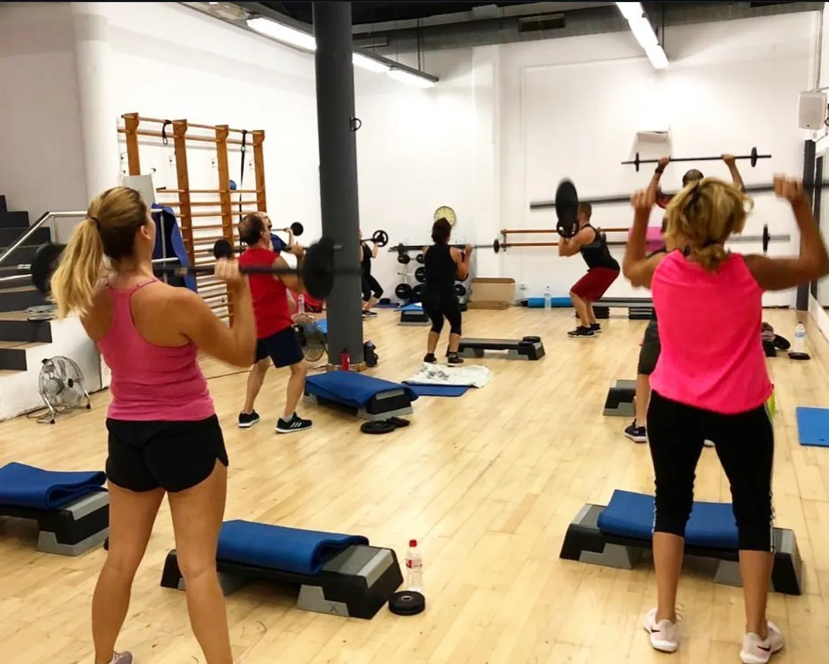 Fit Nàutic - Privé Lounge Pool — estudio de fitness-studio en Empuriabrava — 3