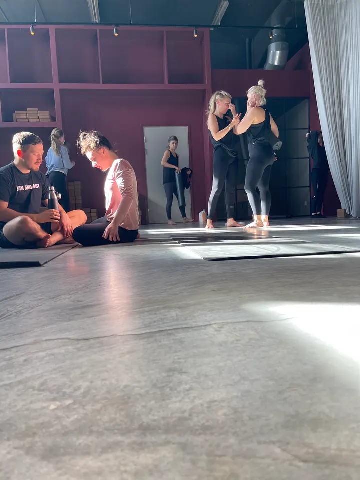 Yogalistic Studio — yoga-studio i Östermalm, Västerås — 3