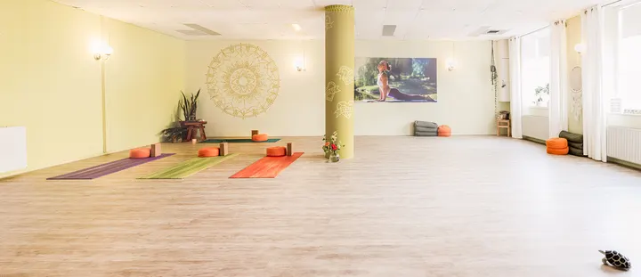Kom thuis bij jezelf — yoga-studio in Oldenzaal — 3