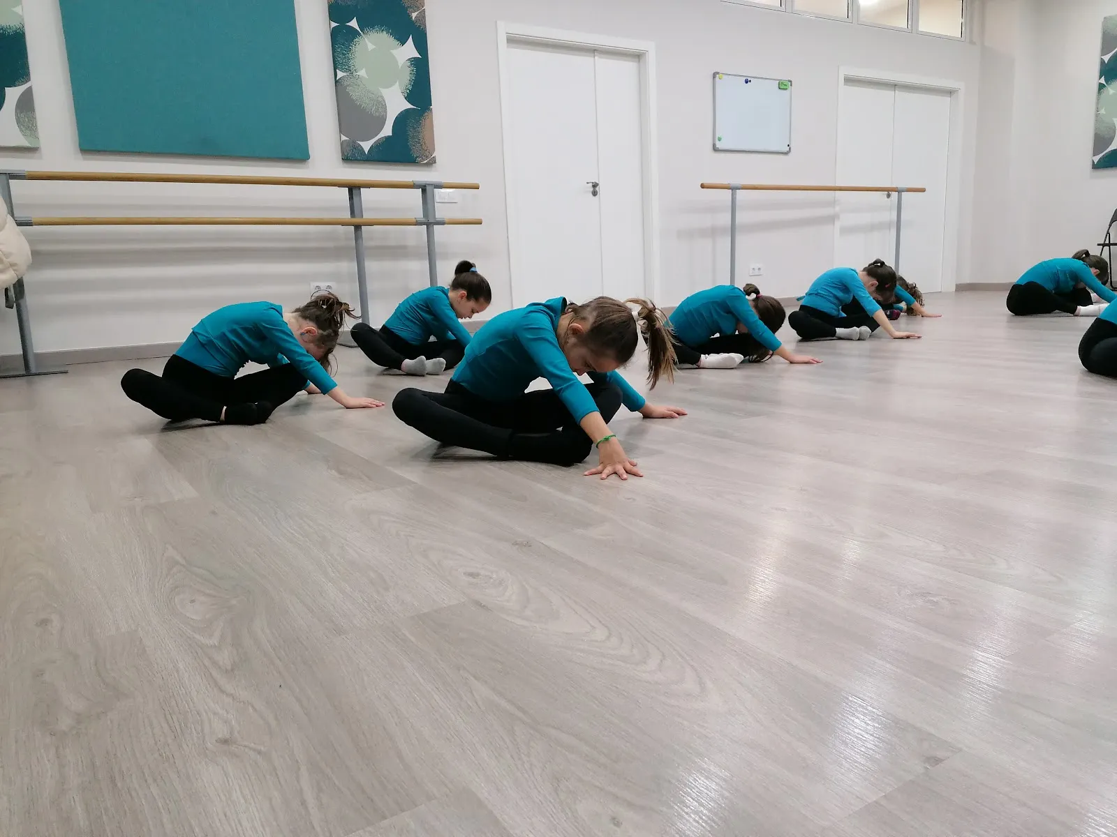 Centro Crea, Música Y Danza — baile-studio en Distrito de Quinto, Quinto — 2