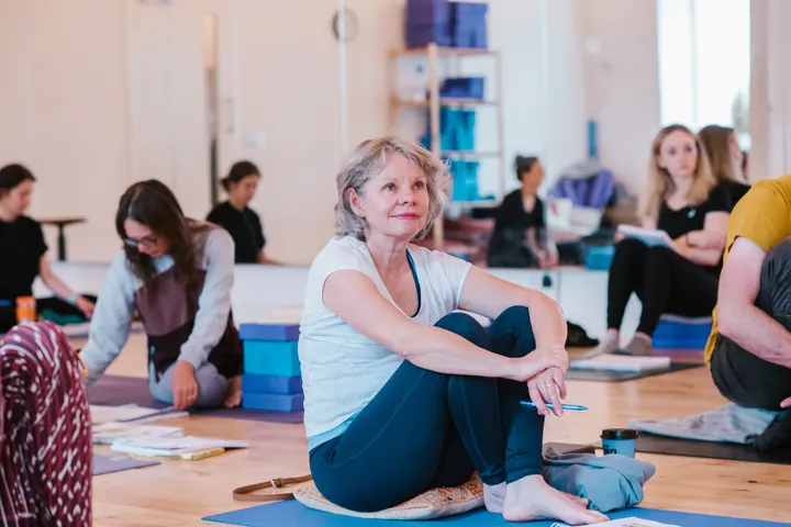 Alice Gray Yoga Healing — yoga-studio in Glasgow — 3