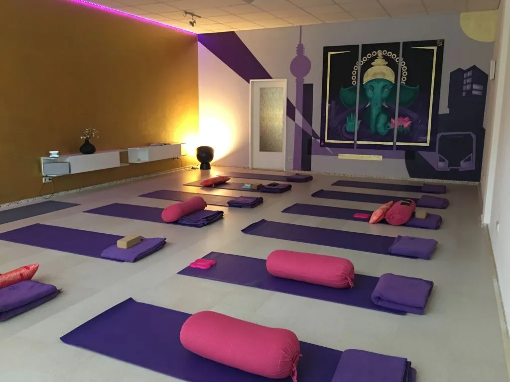 deinyoga — yoga-studio in Berlin — 3