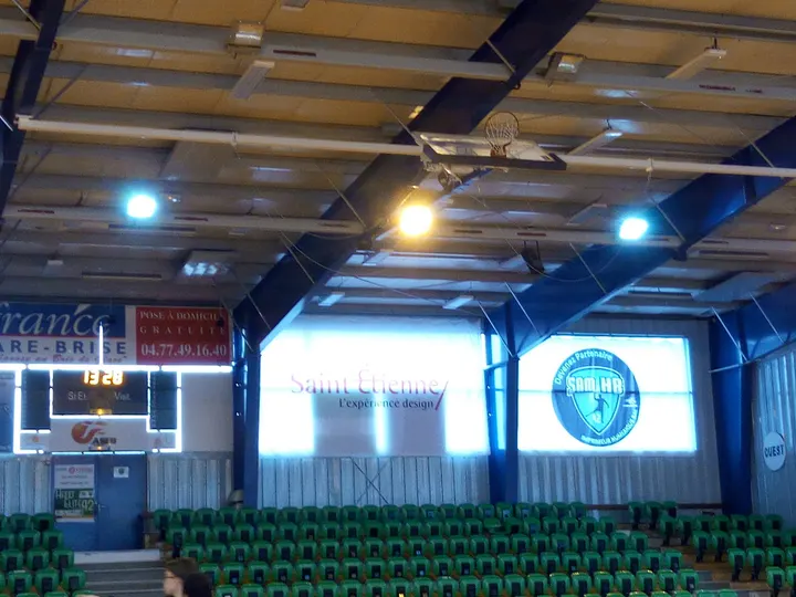 Stadium Pierre Maisonnial — salle de fitness-studio à Saint-Étienne — 3