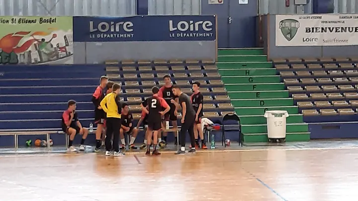 Stadium Pierre Maisonnial — salle de fitness-studio à Saint-Étienne — 4