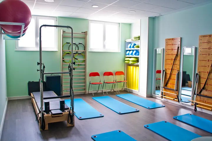 FISIOTERAPIA HOLISTIC LARA GARCIA — entrenamiento personal-studio en Prosperidad, Salamanca — 2