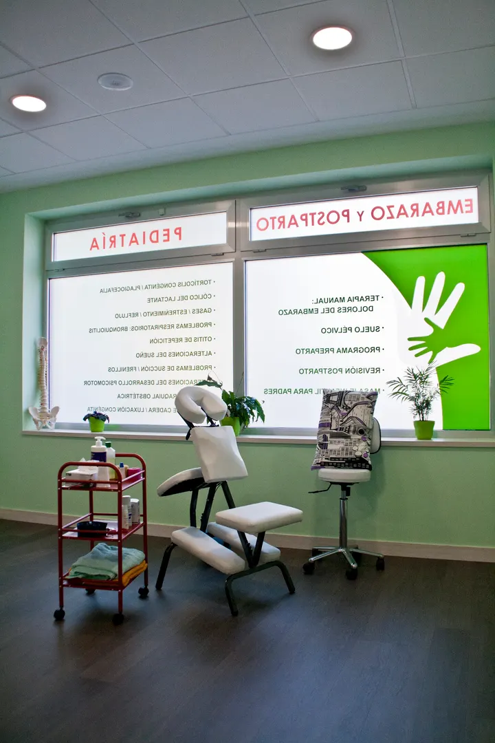 FISIOTERAPIA HOLISTIC LARA GARCIA — entrenamiento personal-studio en Prosperidad, Salamanca — 3