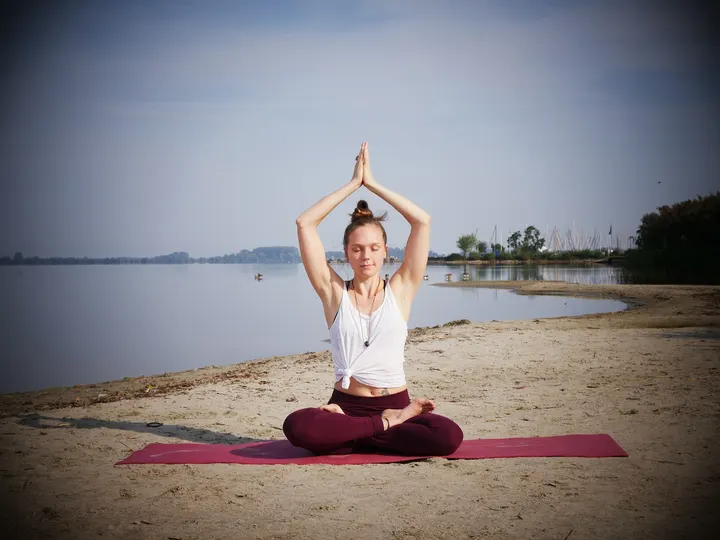 Deva Shakti Yoga & Ayurveda — yoga-studio in Bexadde, Damme — 2