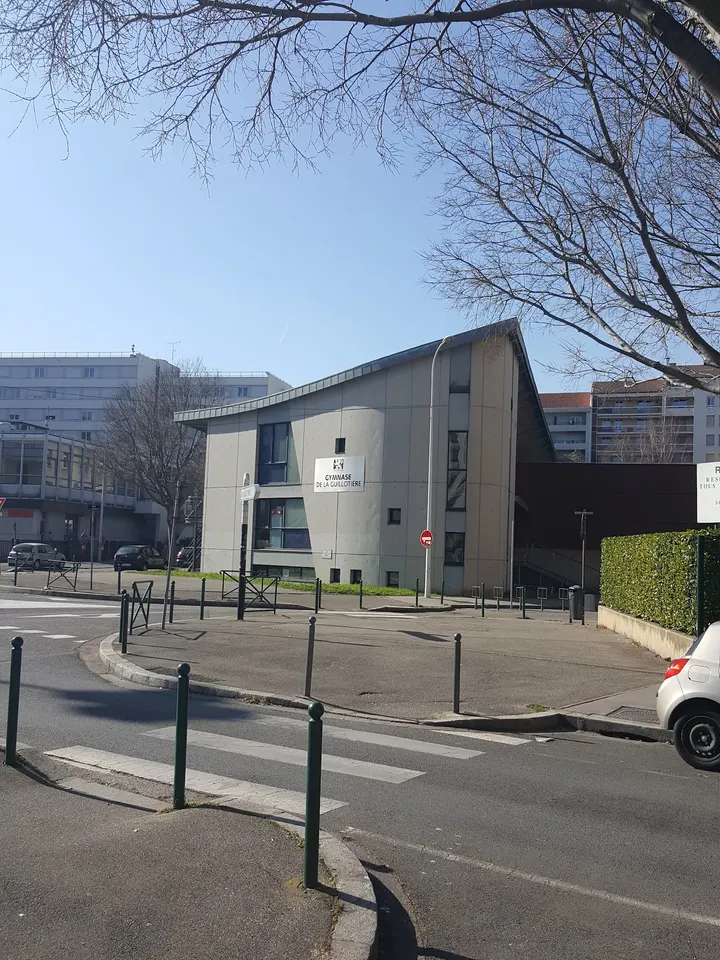 Les Lucioles de Lyon — gymnastique-studio à Lyon — 5