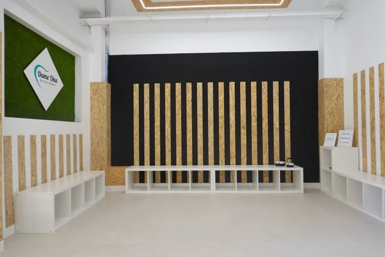Dame Una Social Dance I Escola de ball a Lleida — dans-studio i Lleida — bild 2