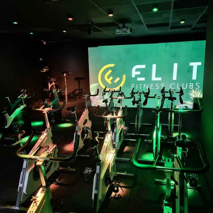 Elit Fitness Saint-Raphael — Yoga à Saint-Raphaël