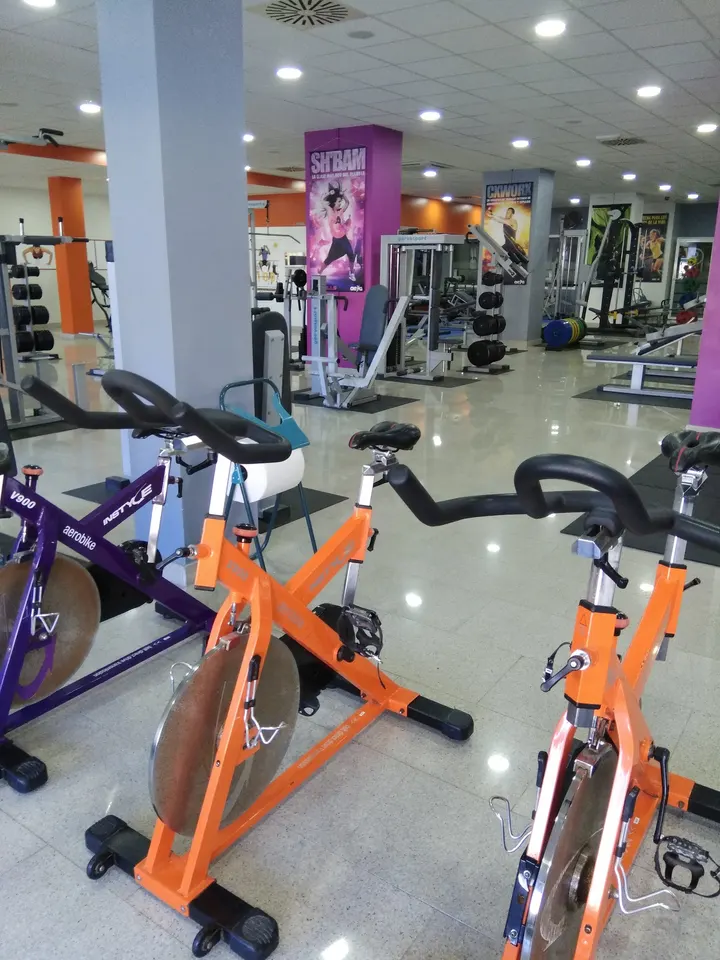 World Fitness Center — Estudio de fitness en Virgen de las Huertas, Lorca