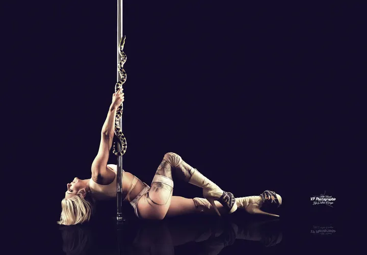Pole Dance Sensations Rouen centre — Pole Fitness à Quartier Vieux-Marché Cathédrale, Rouen