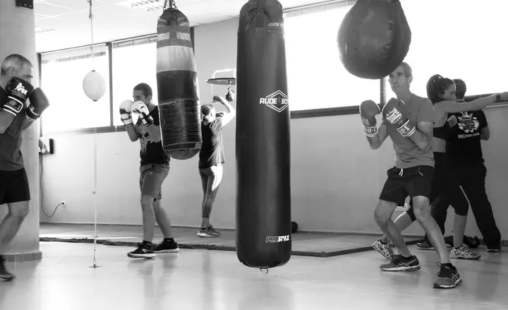 1664 Fight Club — artes marciales-studio en El Ejido, León — 2