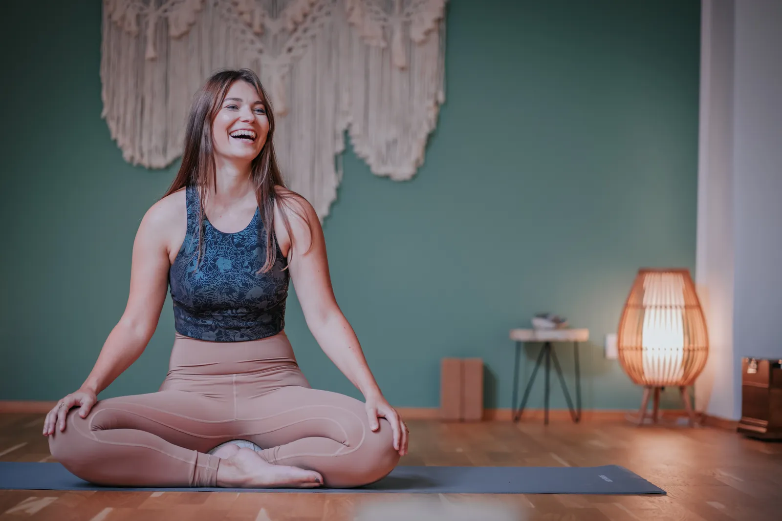 Ayouma - Yoga, Movement & Expression — yoga-studio i Nürnberg — 3
