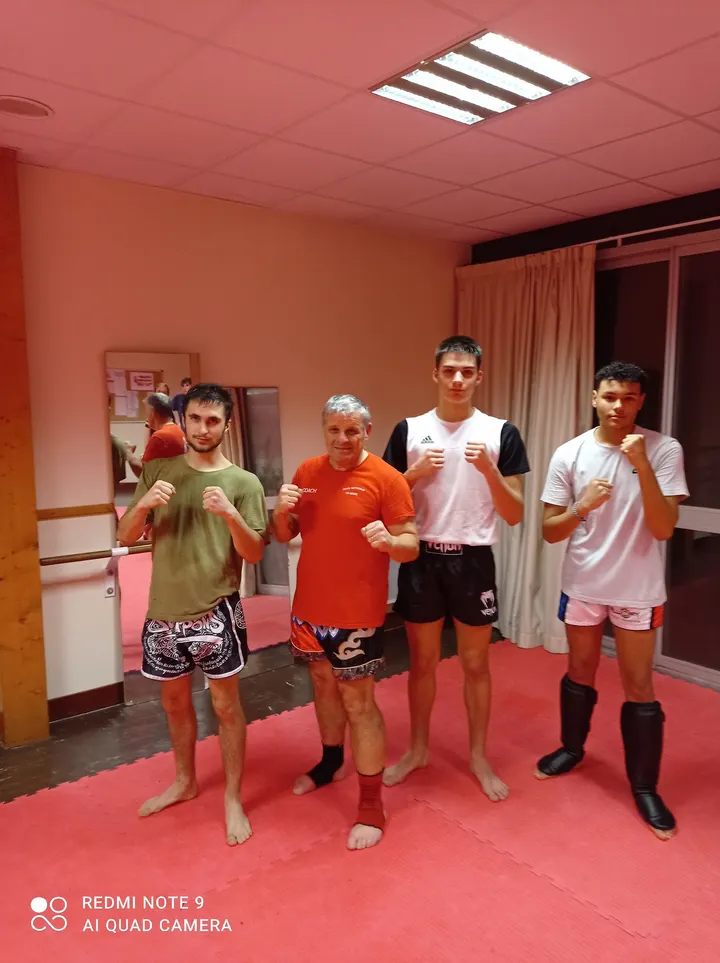 Mahawittayalai Club Boxe Thai — Muay-thaï à Bédée