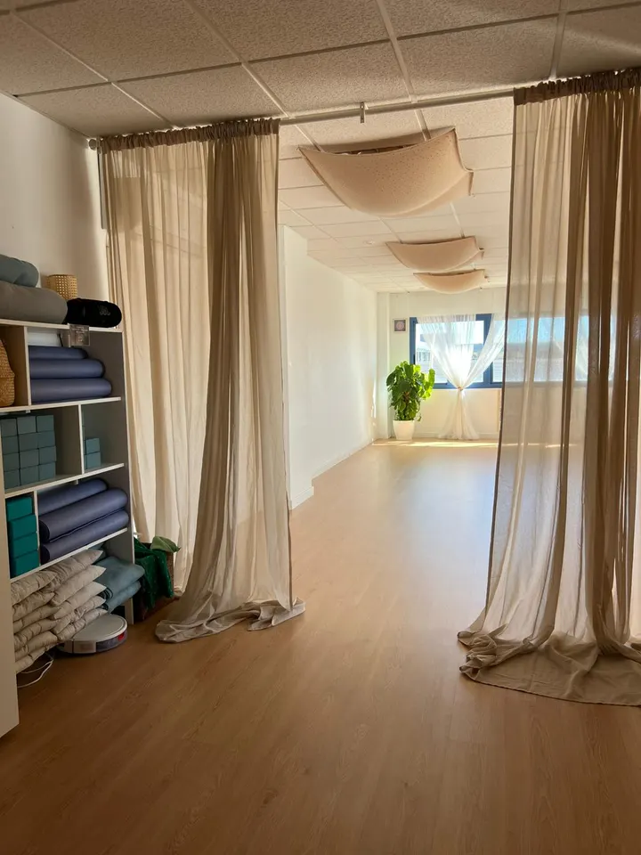Brilla Yoga Estudio — yoga-studio en Málaga — 4