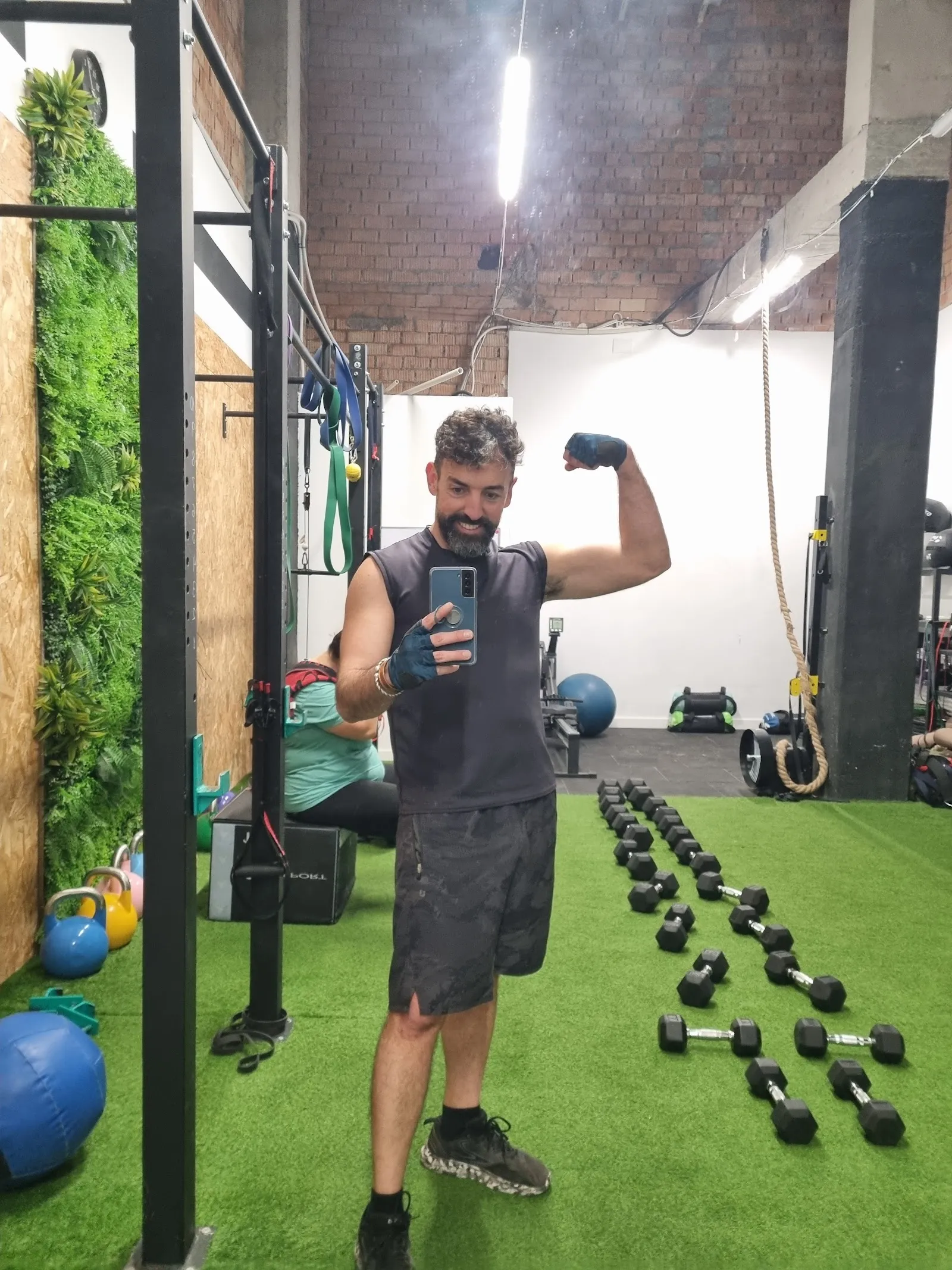 Romano Trainer — entrenamiento personal-studio en Dos Hermanas — 2