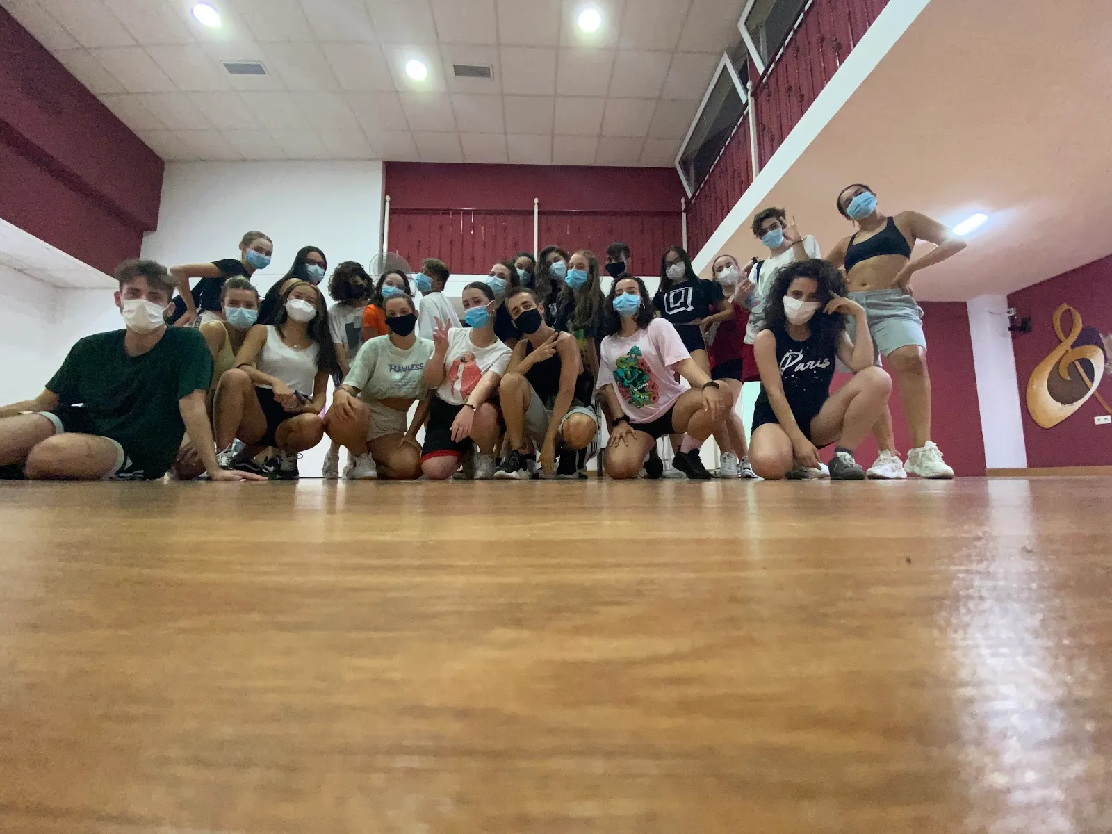 Boomqlap Dance Studio — baile-studio en Jaén — 4