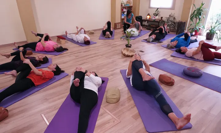 La Esencia De Laura Yoga — yoga-studio en Tomares, Sevilla — 3