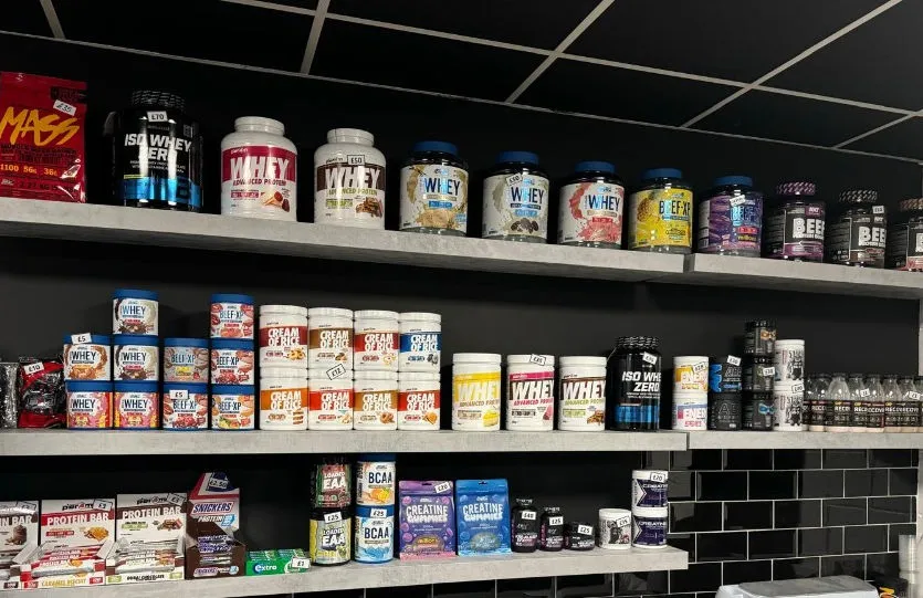 Ultimate Physiques Gym And Fitness Centre — fitness studio in Glasshoughton, Castleford — 2