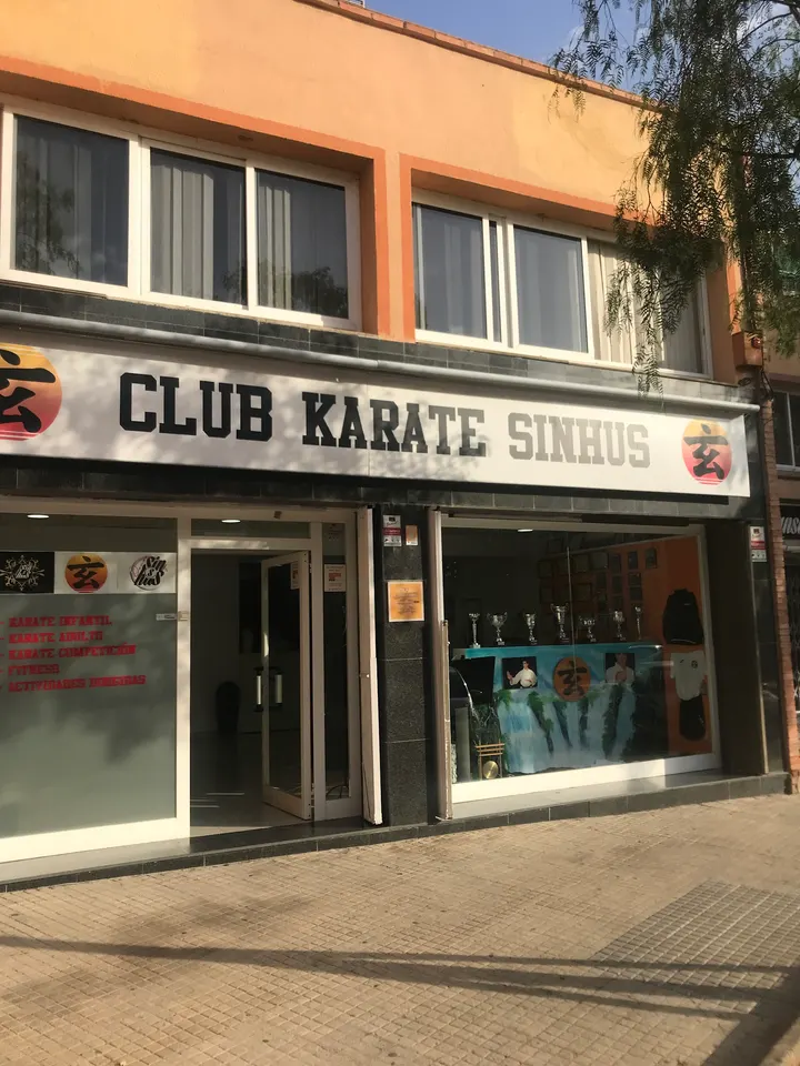 Club de Karate Sinhus Sport — artes marciales-studio en Tarragona — 4