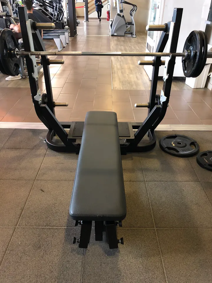 Progress Form Fitness Club — salle de fitness-studio à Bry-sur-Marne, Paris — 2