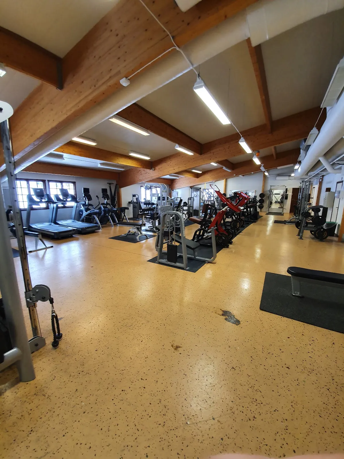 Gym area59 Lit — träningsstudio-studio i Lit — bild 2