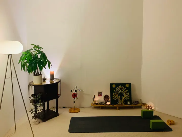Sarah Schoeneich — yoga-studio in Mitte, Bremen — 2