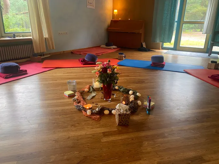 Sarah Schoeneich — yoga-studio in Mitte, Bremen — 3