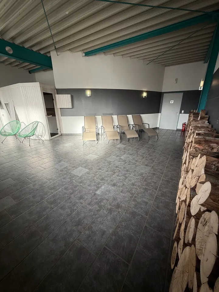 ECKHARD BÜSCHEL FITNESSSTUDIOS — fitnessstudio in Langes Gewand, Winnenden — 2