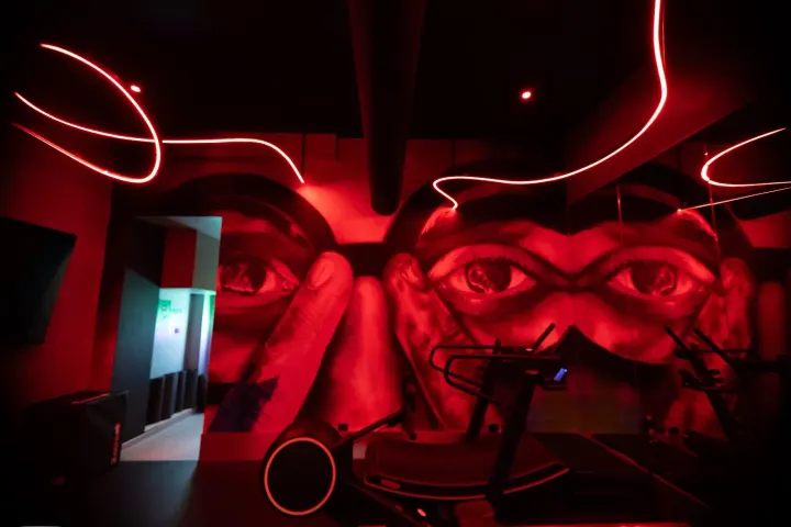 Bulb Isola — Sala pesi a Isola, Milano