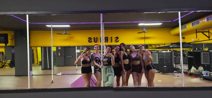 Pole Fitness Palermo — pole dance-studio a Villaggio Santa Rosalia, Palermo — 2