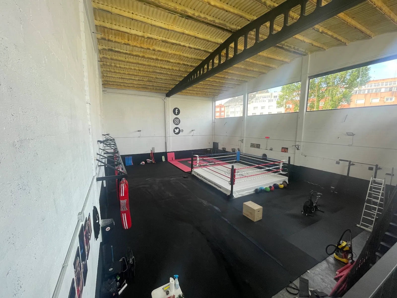 Escola Boxeo Xesus Ferreiro Cachorro — artes marciales-studio en Cambre — 4
