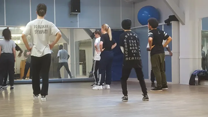 Flow Dance Academy Paris — danse-studio à Paris — 3