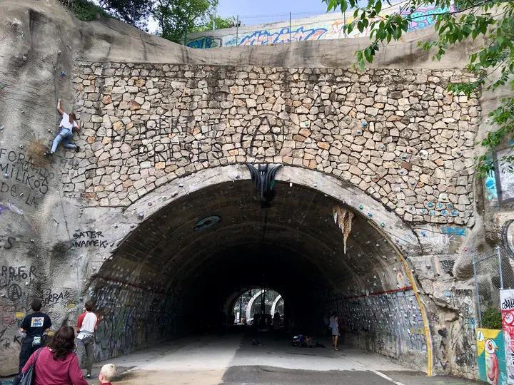 Zona de Escalada de la Foixarda — escalada-studio en Barcelona — 4