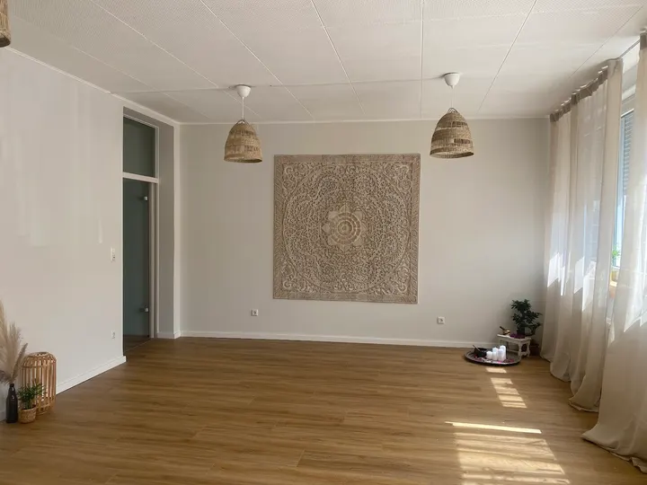 Sangha - Yoga Ayurveda Verbindung — Yoga in Euren, Trier