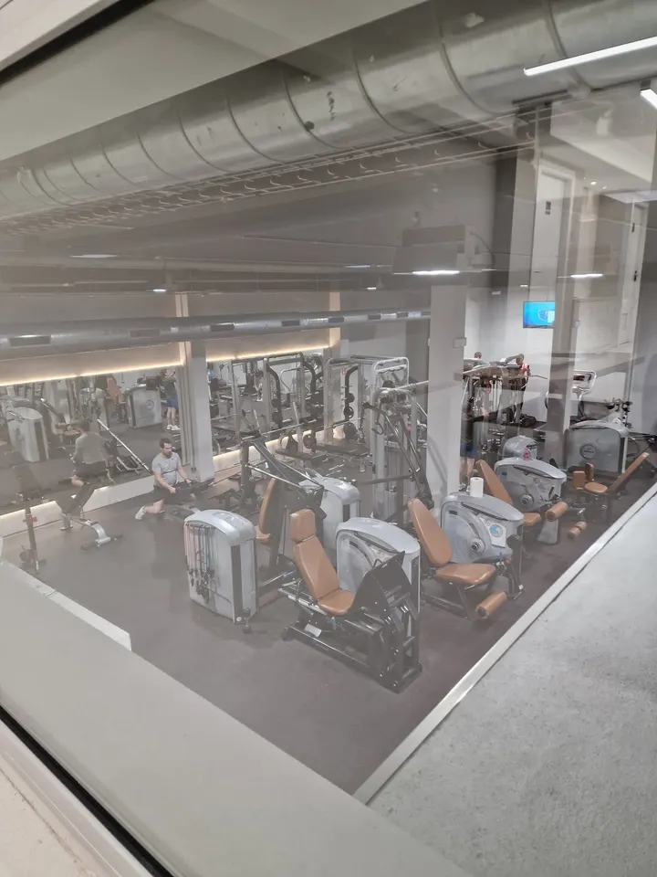 New Body Gracia — fuerza-studio en Barcelona — 3