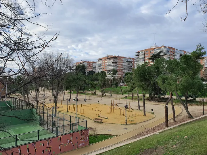 DMOUNTAIN - Parque de las avenidas — entrenamiento funcional-studio en Madrid — 3