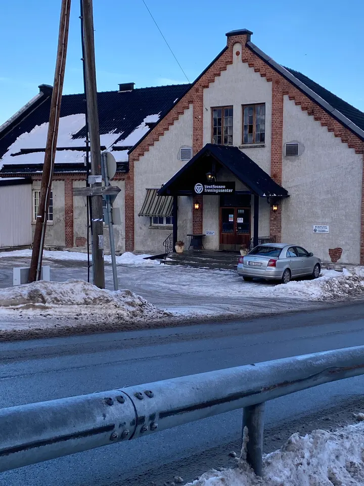 Vestfossen Treningssenter — PT-studio i Fåsen, Vestfossen