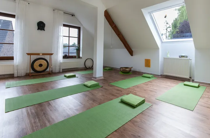 Yoga & Klang Sabine Cauli — yoga-studio in Vluyn, Neukirchen-Vluyn — 3