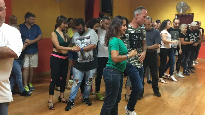 Academia de Baile y Teatro Syparyo — baile-studio en Triana, Las Palmas de Gran Canaria — 2